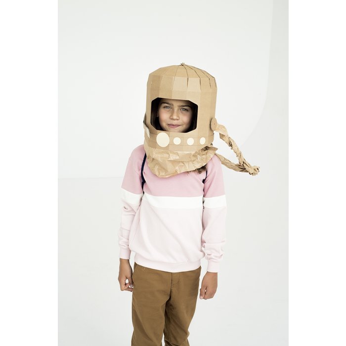 DIY • Astronaut - Helloboy